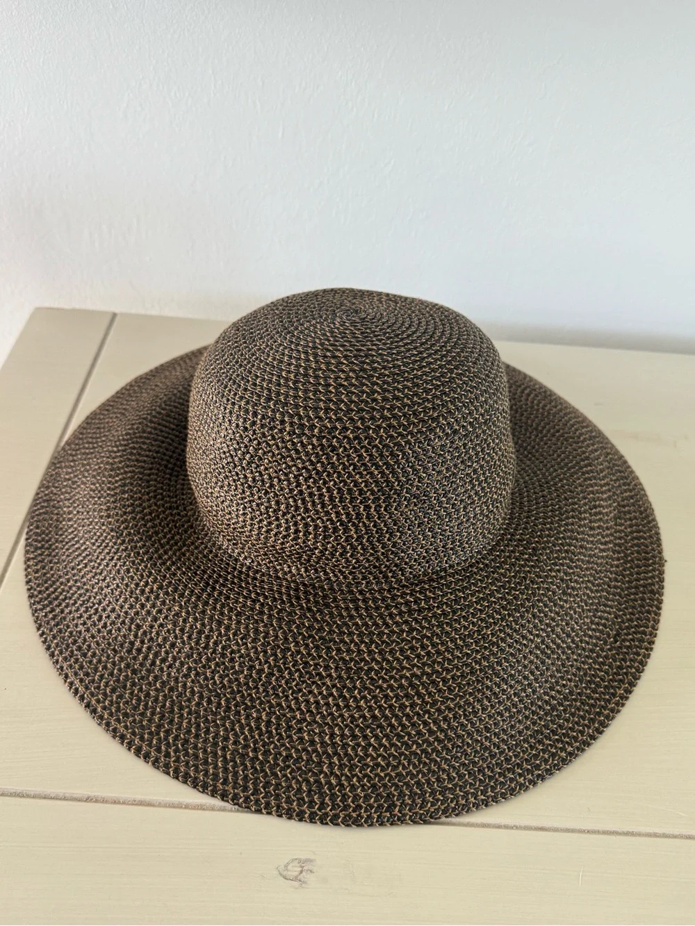 Eric Javits Brown Wide-Brim Straw Sun Hat - Picture 3 of 14